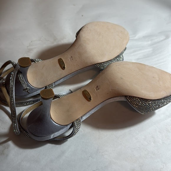 Badgley Mischka Silver Women's Rennie Statement Stiletto Heel 7.5 - Picture 7 of 7